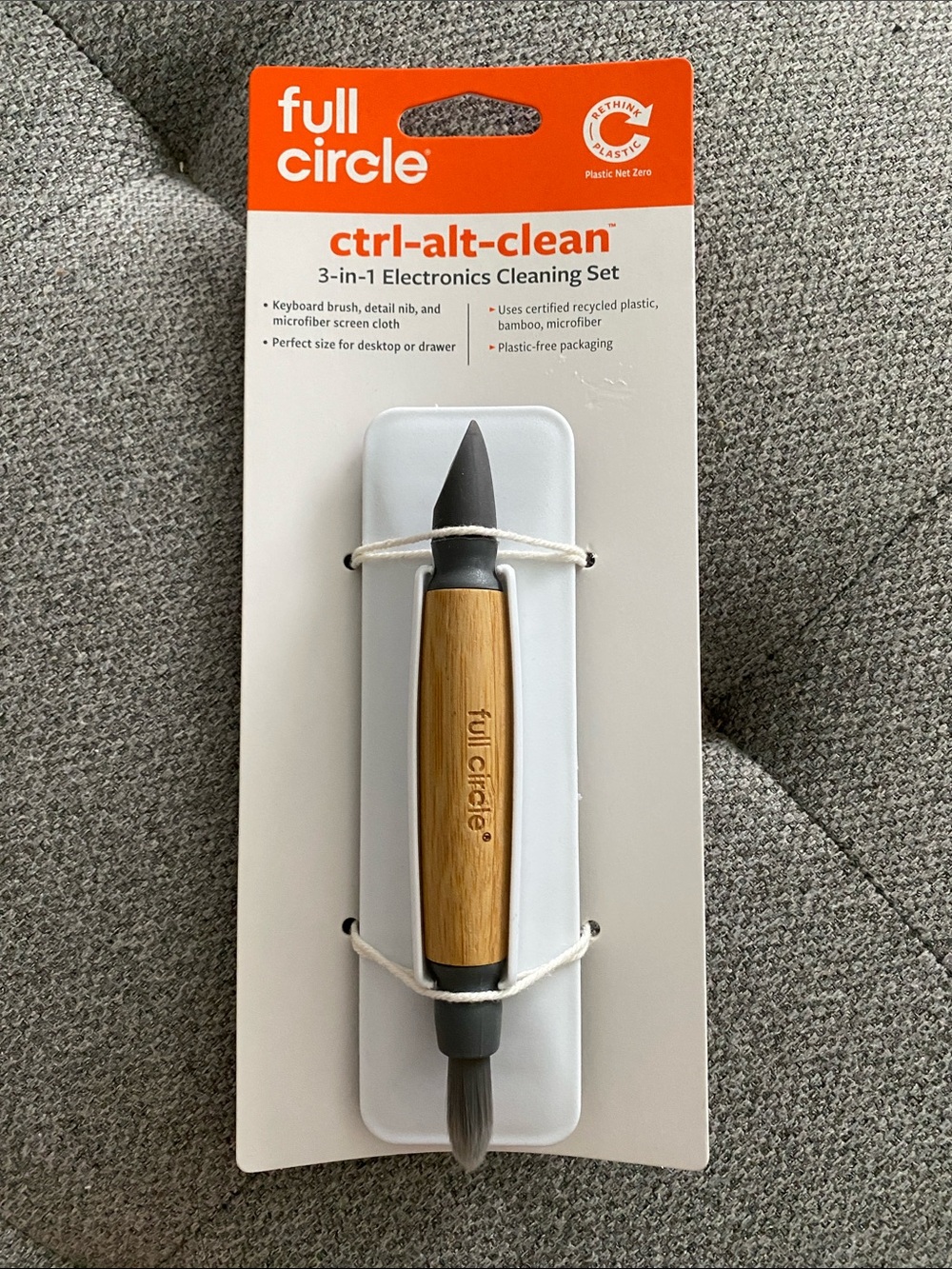 Ctrl-Alt-Clean 3-in-1 Electronics Cleaning Set - Bamboo/Gray